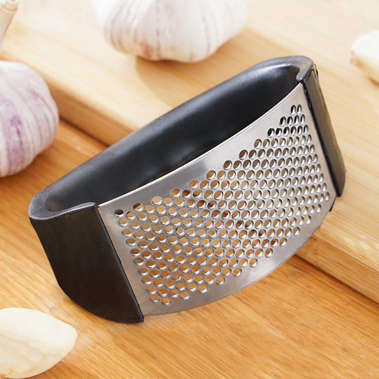 Stainless Steel Garlic Press C - огляд і ціна Quirky Kitchen Gadgets